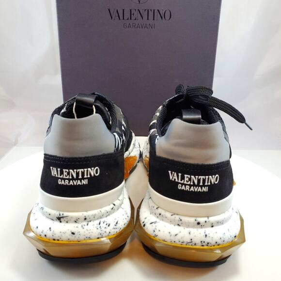 NWT$1,300 Valentino Garavani Men's Black Bounce Camouflage Sneakers Sz 42 (US 9) - Picture 10 of 16